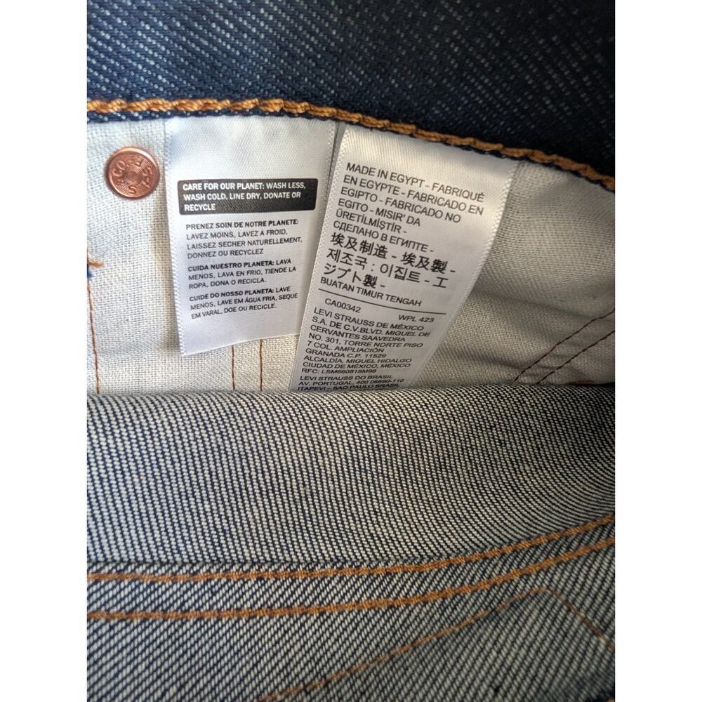 NWT Levi's 501 Original Shrink-To-Fit Jeans Mens 34x34 Blue Denim Straight Leg - Picture 3 of 8